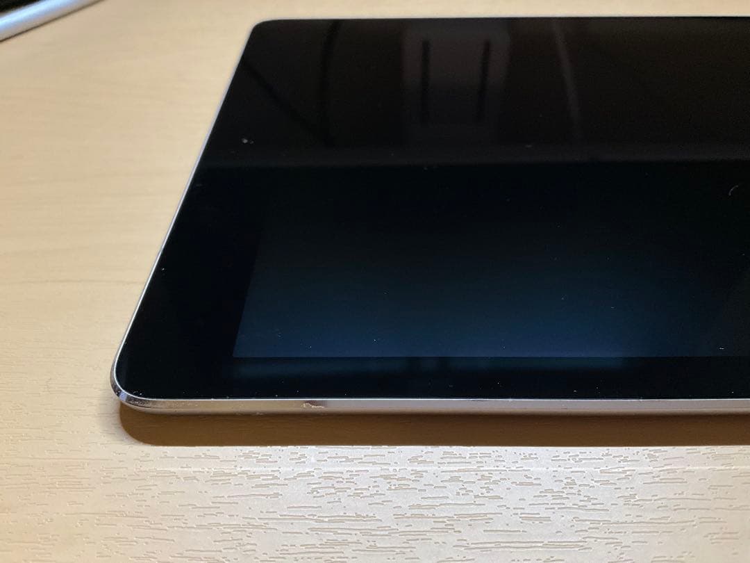 iPad Pro 9.7 128GB Wi‑Fi+Cellular 動作良好