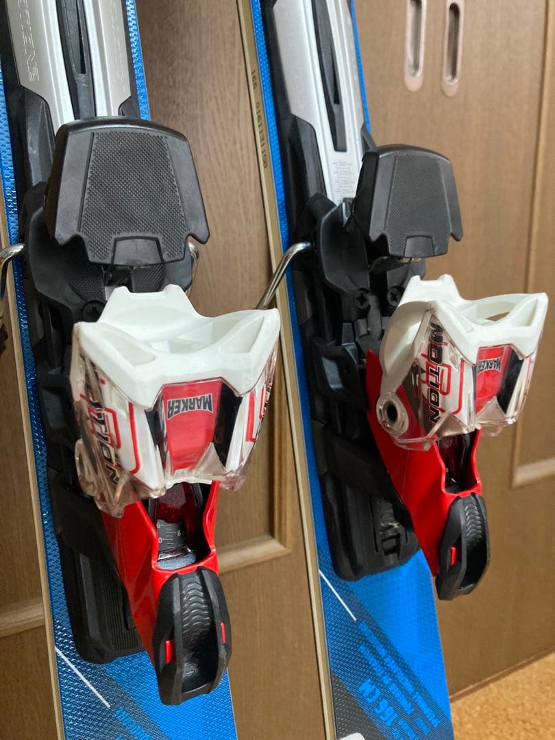 フォルクル　プラチナムSW 166cm