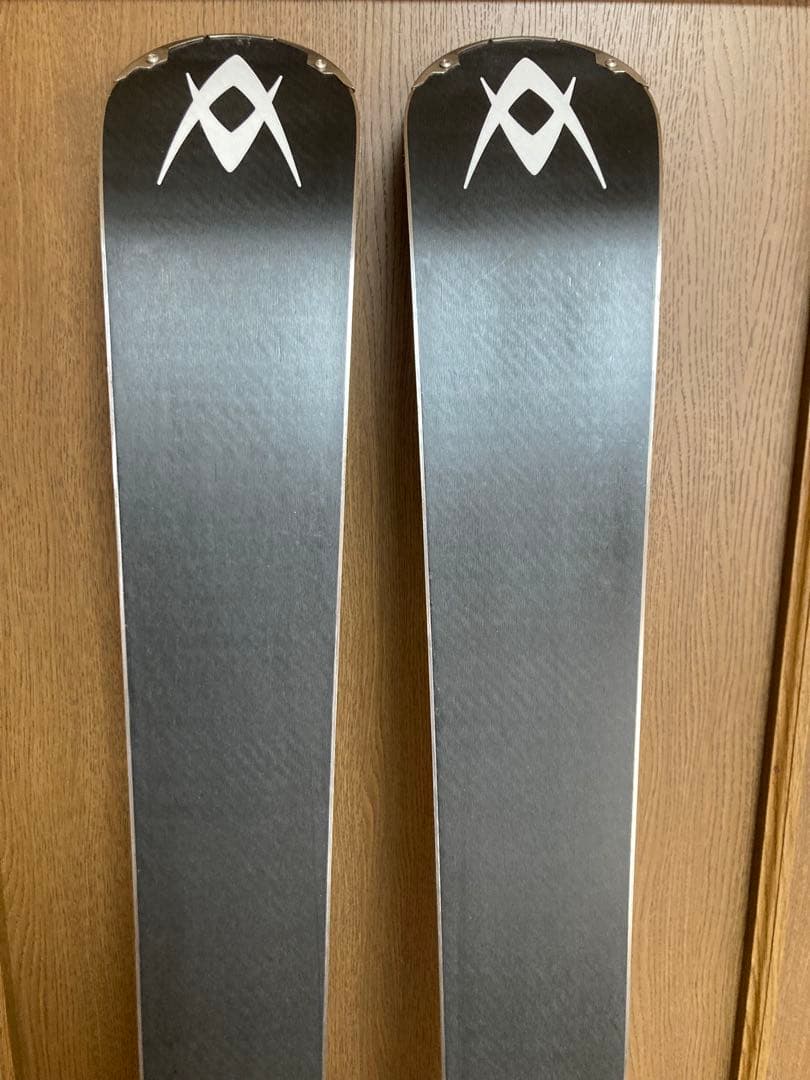 フォルクル　プラチナムSW 166cm