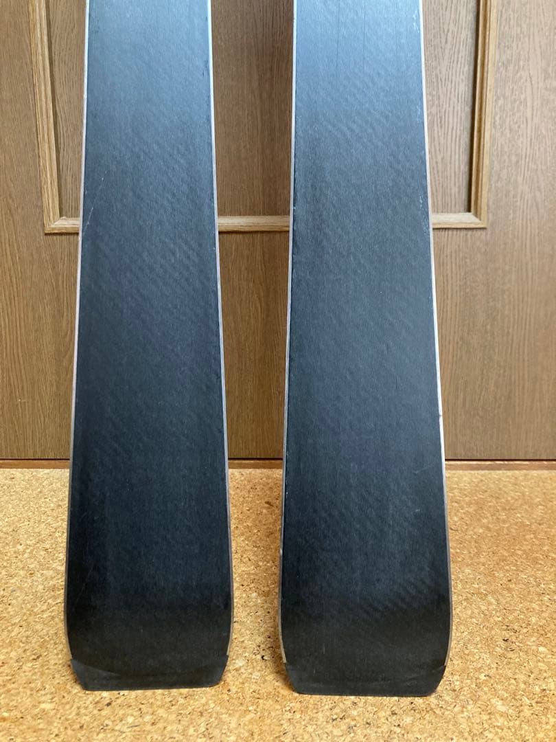 フォルクル　プラチナムSW 166cm