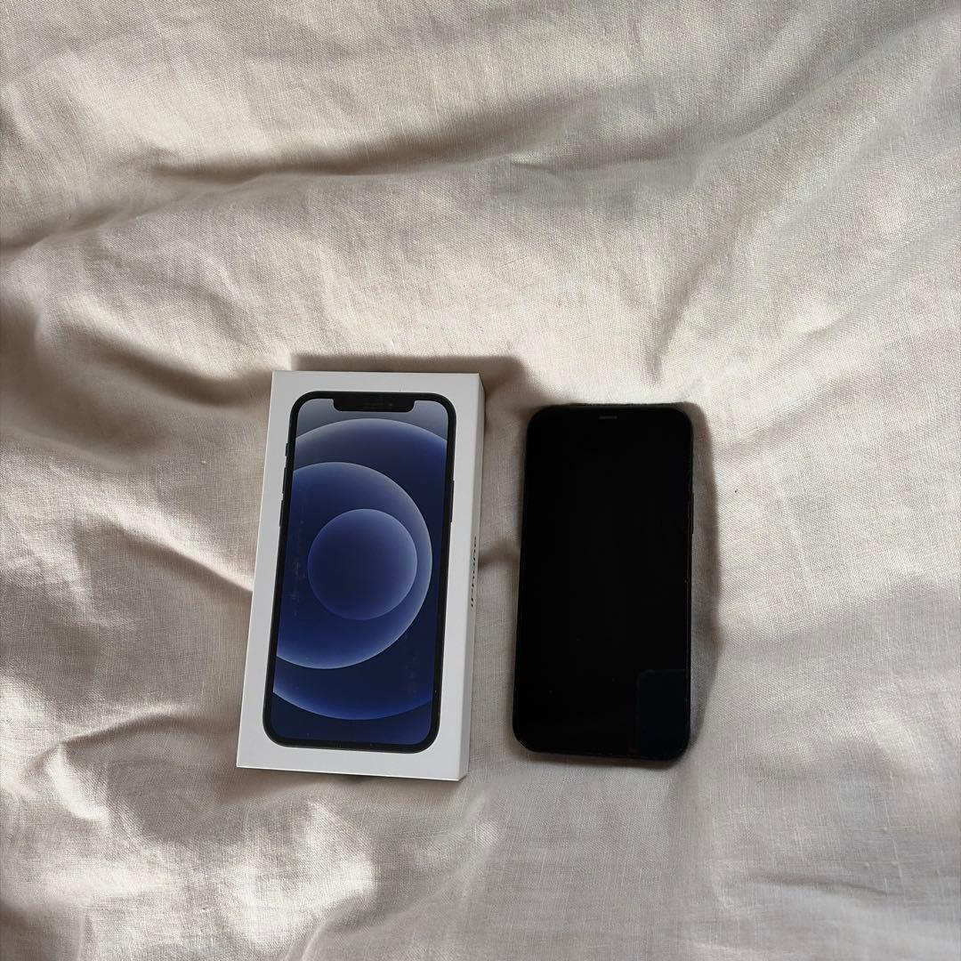 猫*様 美品iPhone12 ブラック　64GB SIMフリー