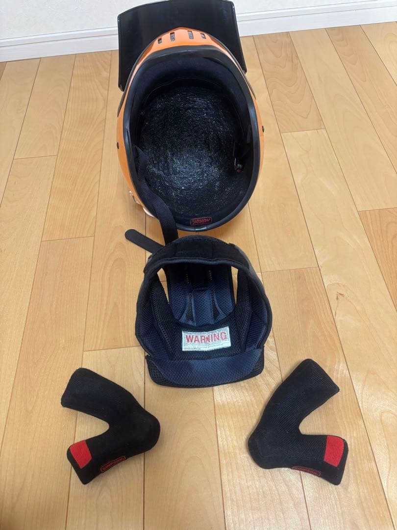 SIMPSON M50 オレンジ フルフェイスヘルメット　Mサイズ