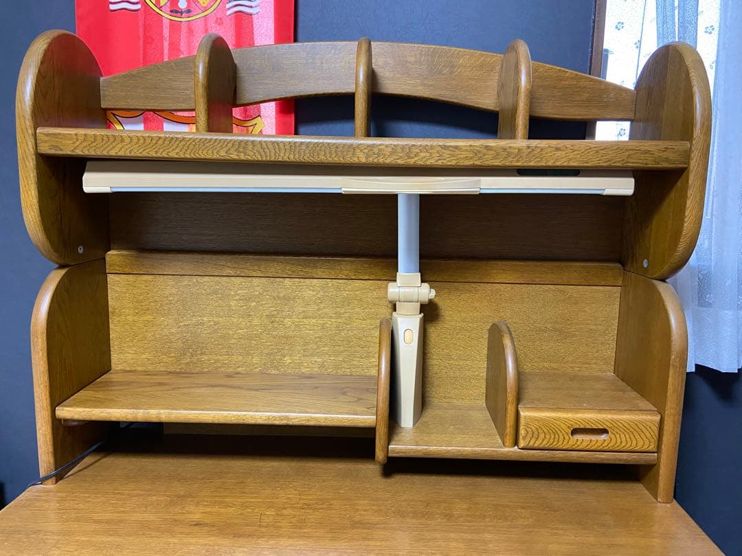 Yoshi.kiri木製学習机 上部棚付き（直接引き取りのみ）