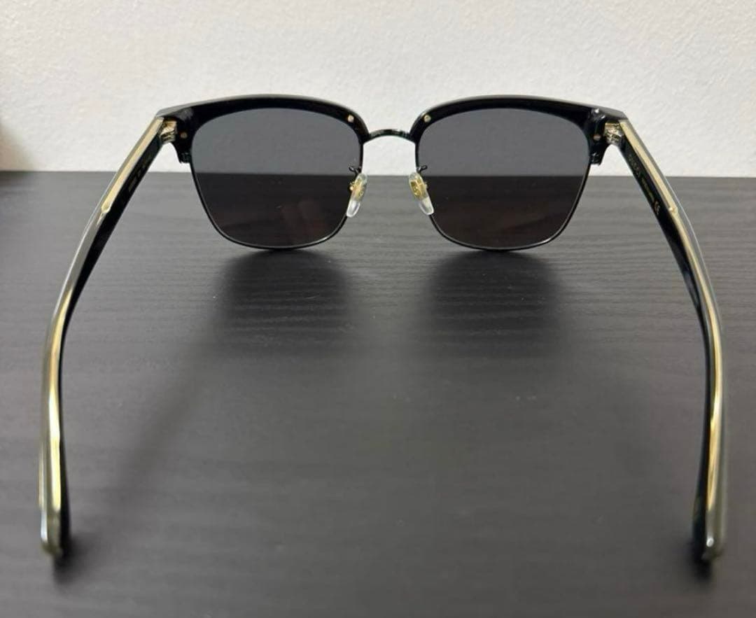 美品　GUCCI スクエアフレーム メタル サングラス