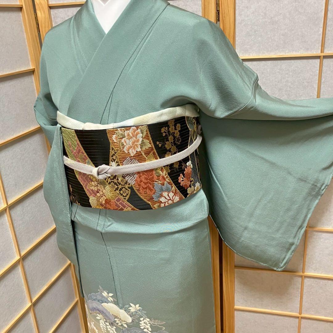 ［5832］色留袖 美品 未使用 駒刺繍 三つ紋 平四つ目 正絹 着物 袷