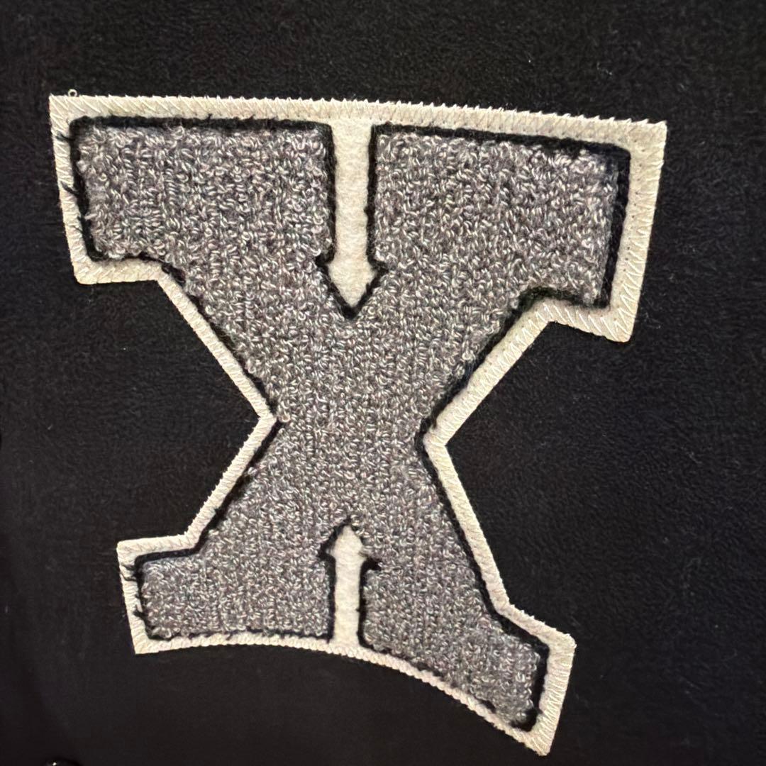 XLARGE スタジャン ブラック/ホワイト L