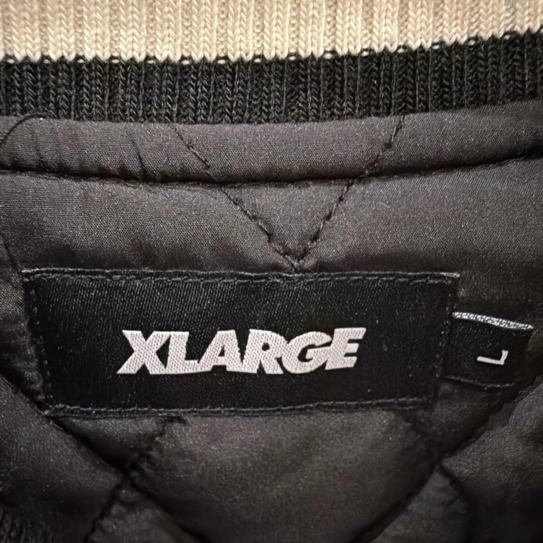 XLARGE スタジャン ブラック/ホワイト L
