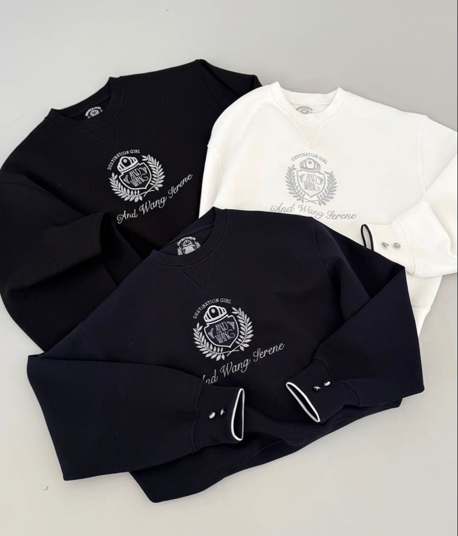 ANDWANG Signature Club Pullover (ネイビー)