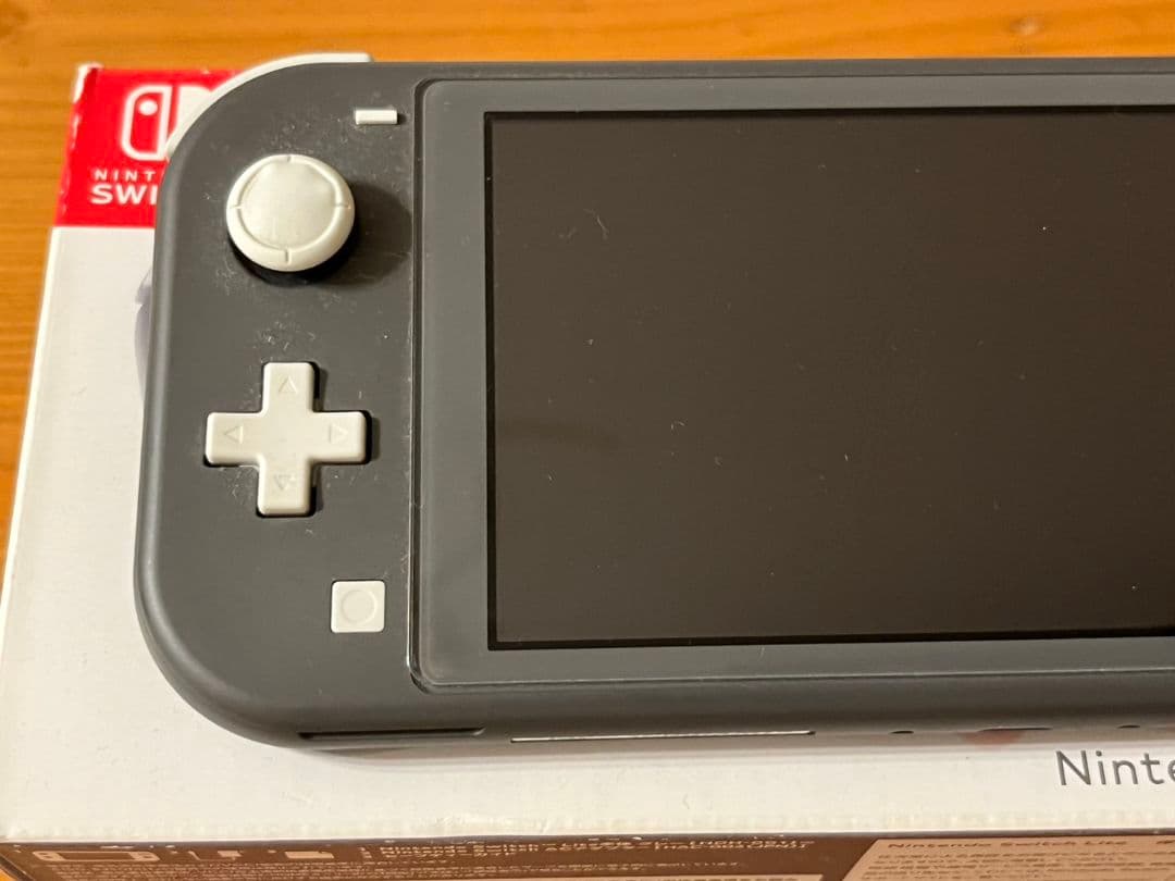 Nintendo switch lite 　グレー　本体　アダプター付　美品