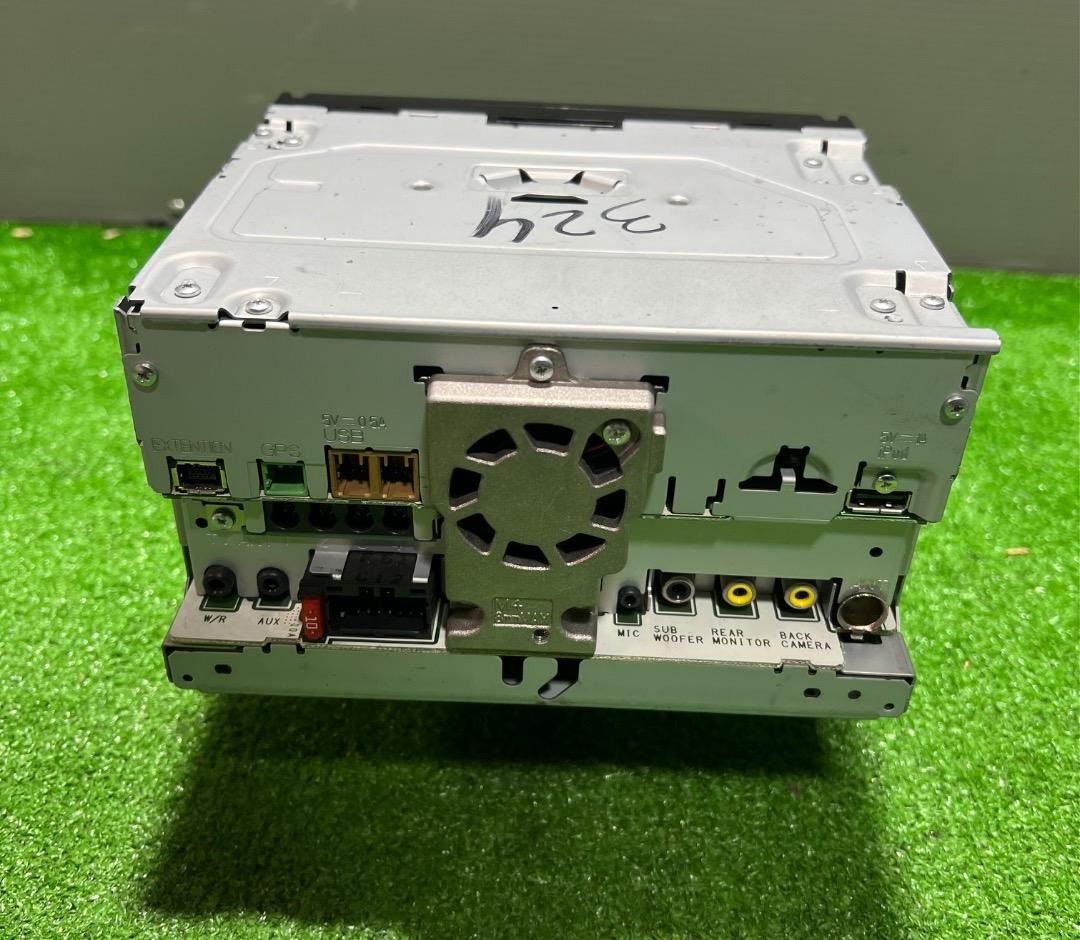 Pioneer AVIC-RZ77 カーナビゲーション　2015年製