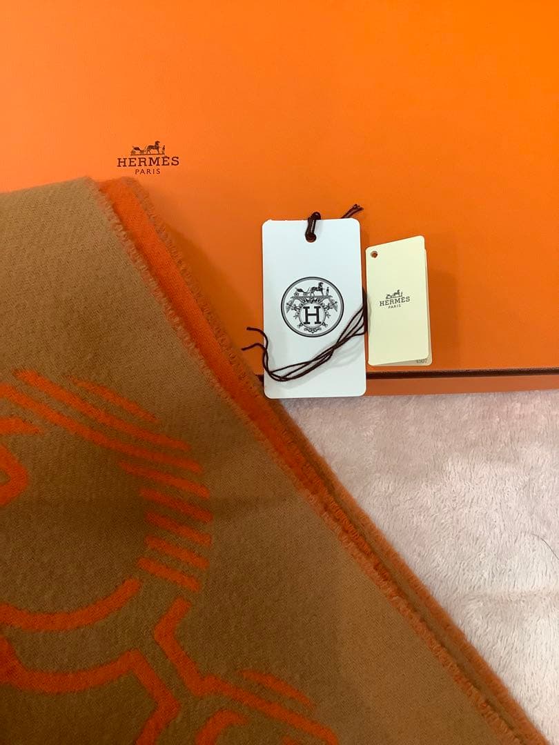 HERMES (エルメス)カシミアチェーンモチーフ ブラウン/オレンジマフラー