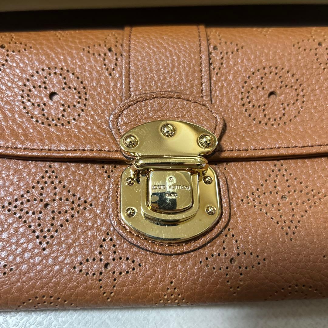 LOUIS VUITTON ルイヴィトン クラッチ・アメリア M58124