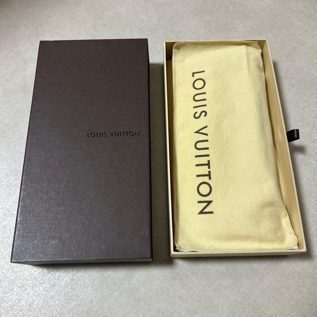 LOUIS VUITTON ルイヴィトン クラッチ・アメリア M58124