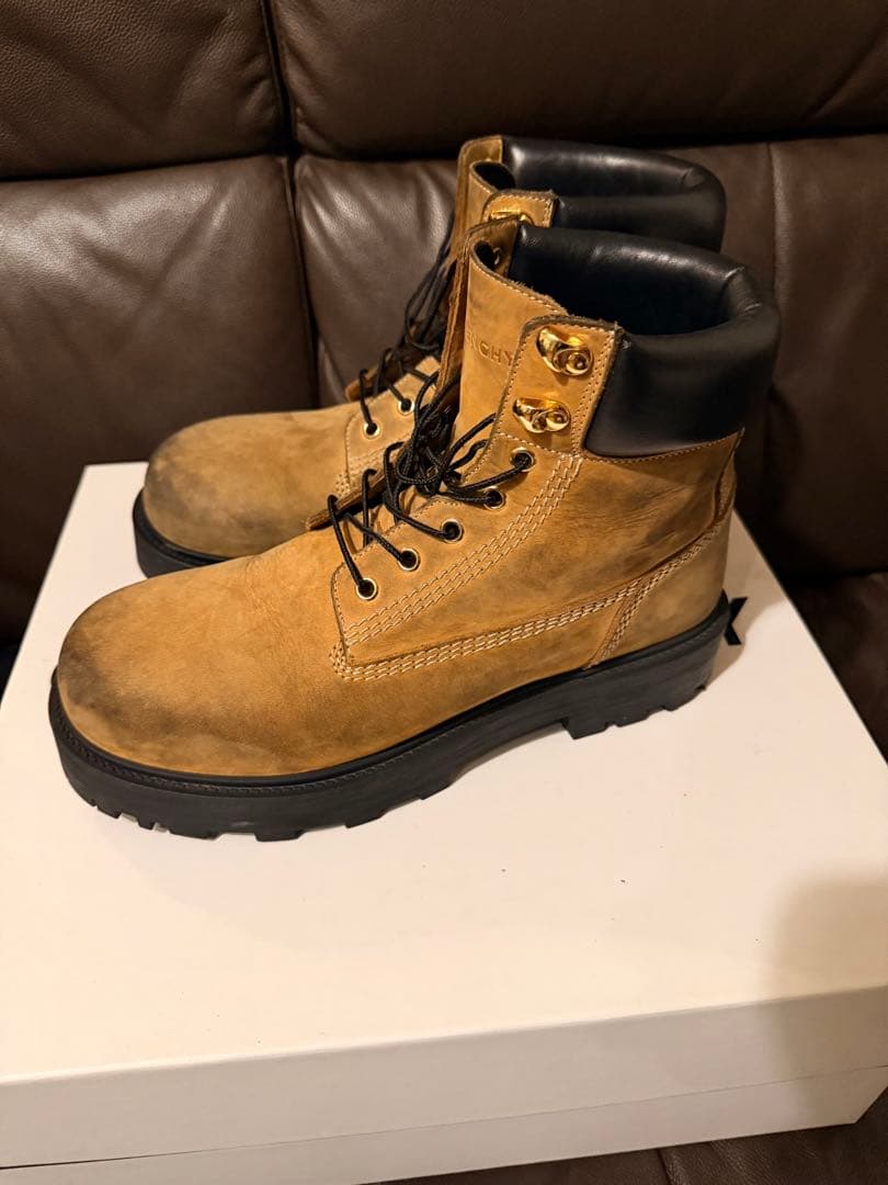 K*I様 GIVENCHY 24AW Trekker