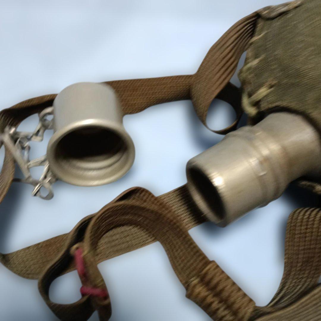 日本海軍救急嚢1型、2型と水筒セット（実物)