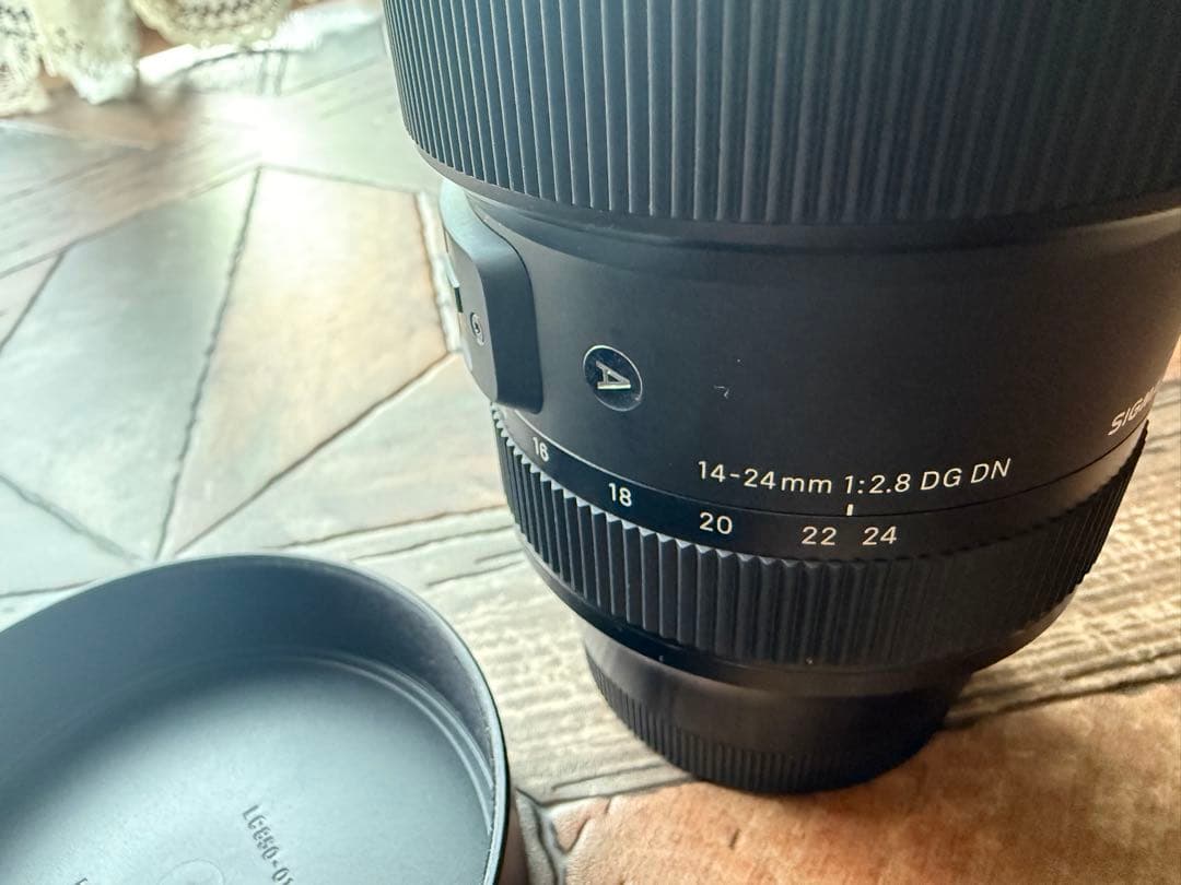 SIGMA ズームレンズ フード付き