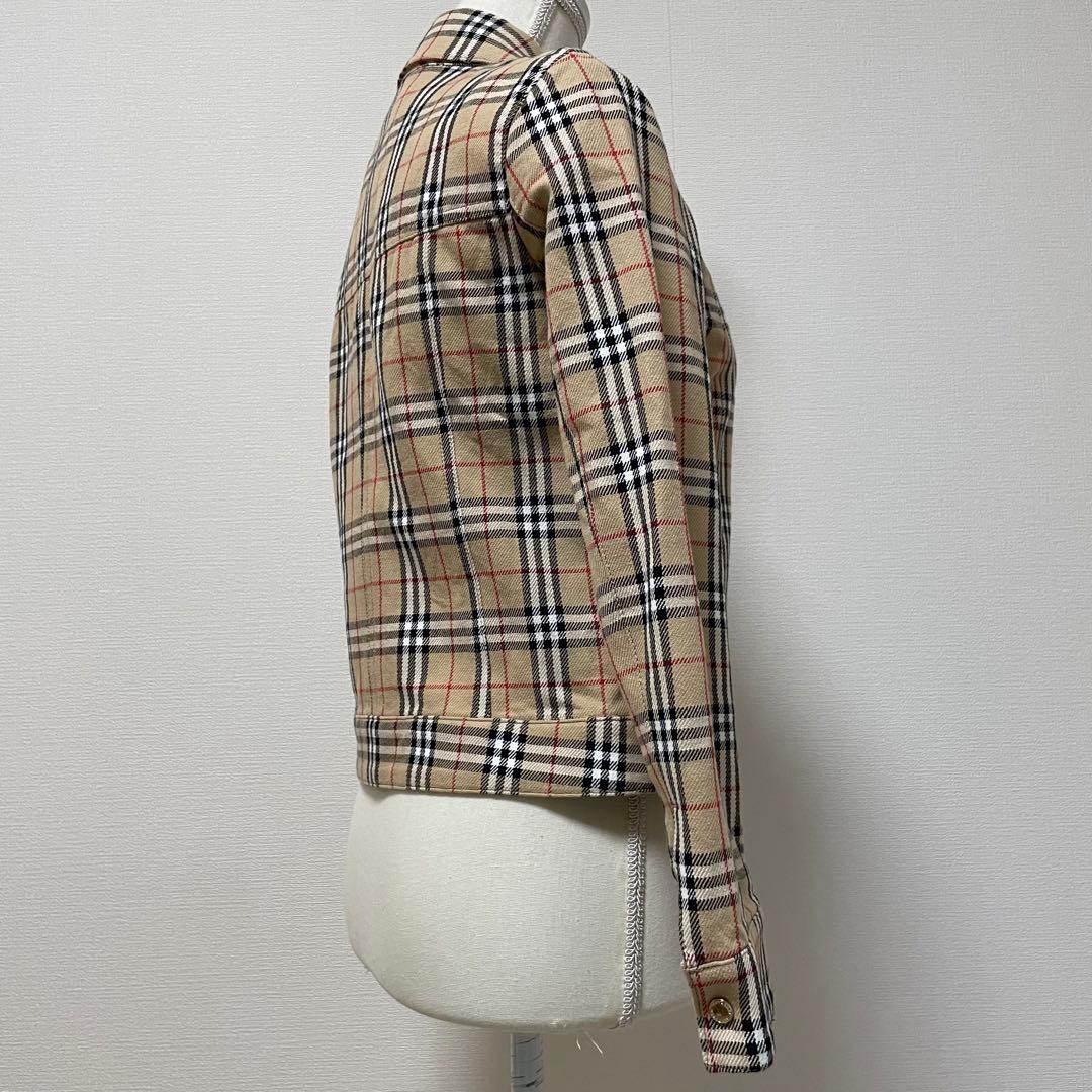 バーバリーブルーレーベル　デニムジャケット　ノバチェック 短丈　金ボタン　Ｍ