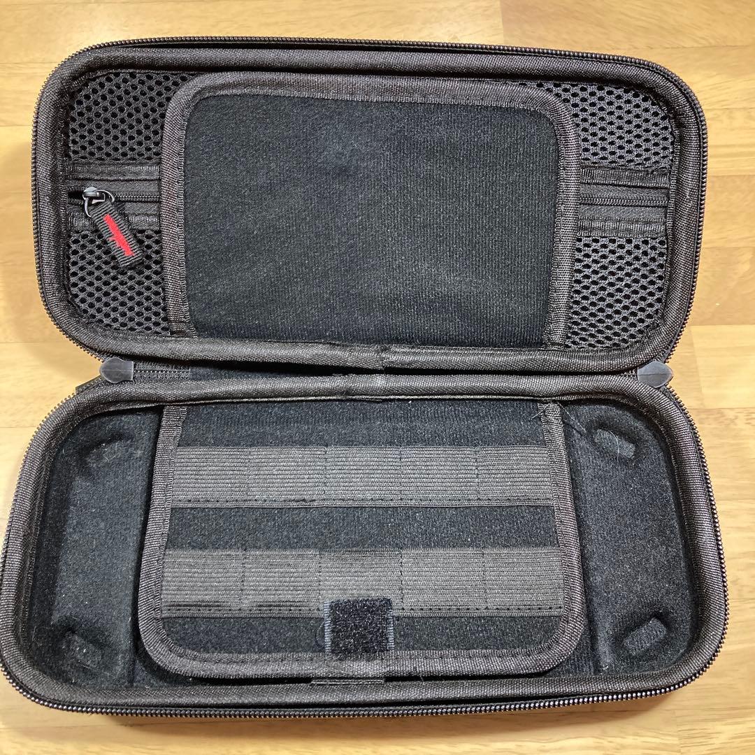 ニンテンドースイッチ 本体、充電グリップ、他含め4点セット　まとめ売り