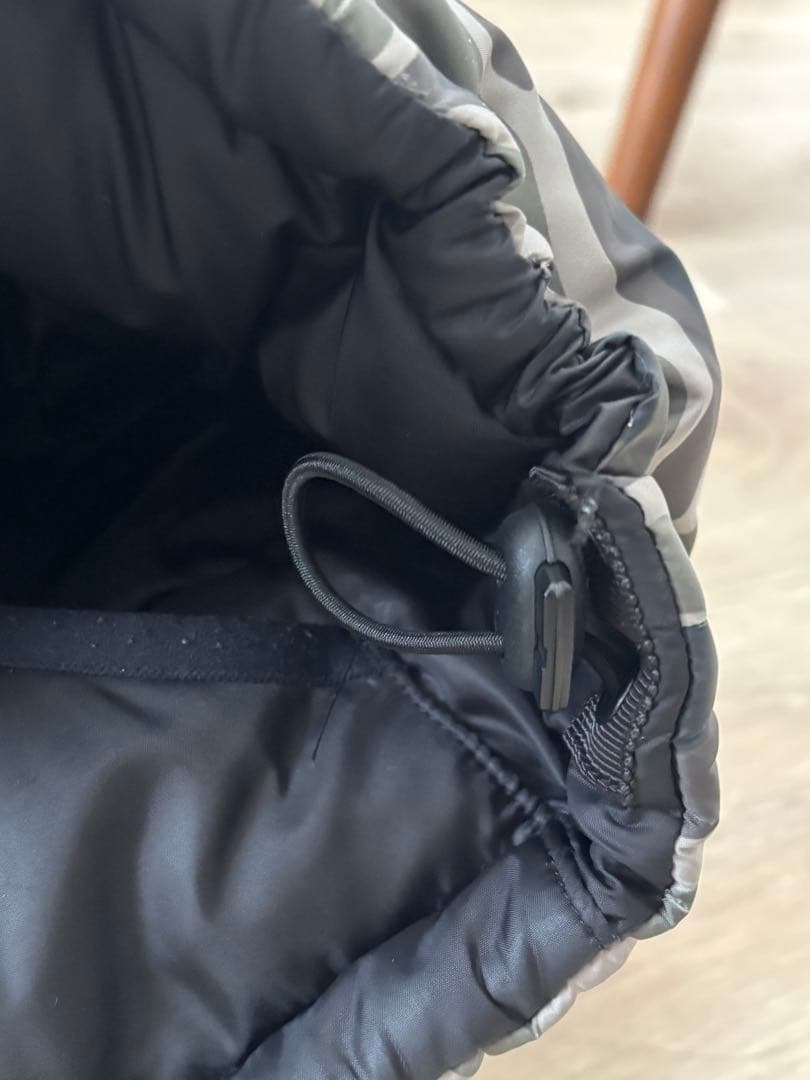 future archive ダウンベスト　カモ柄