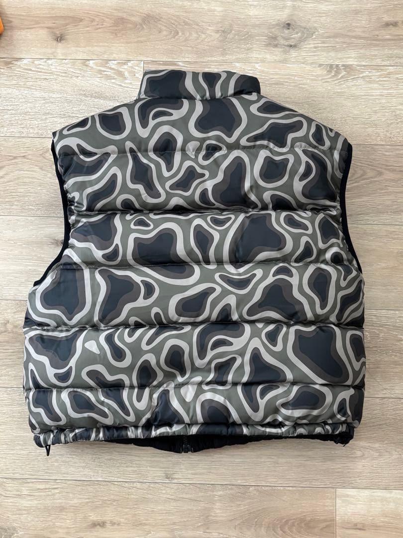 future archive ダウンベスト　カモ柄