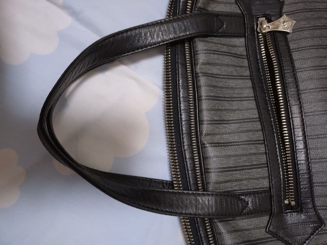 ヴィヴィアン ウエストウッド　ビジネスバッグ グレー ストライプ