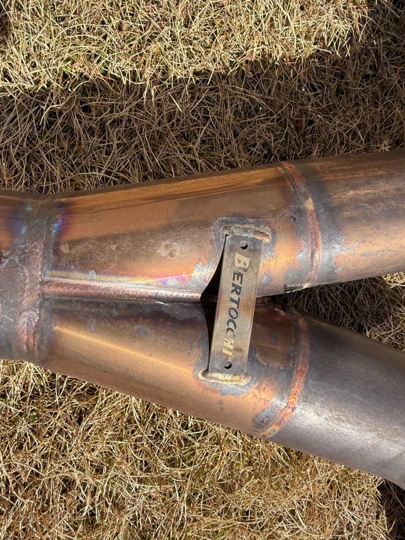 マセラティギブリ用　ベルトッキ中間マフラー