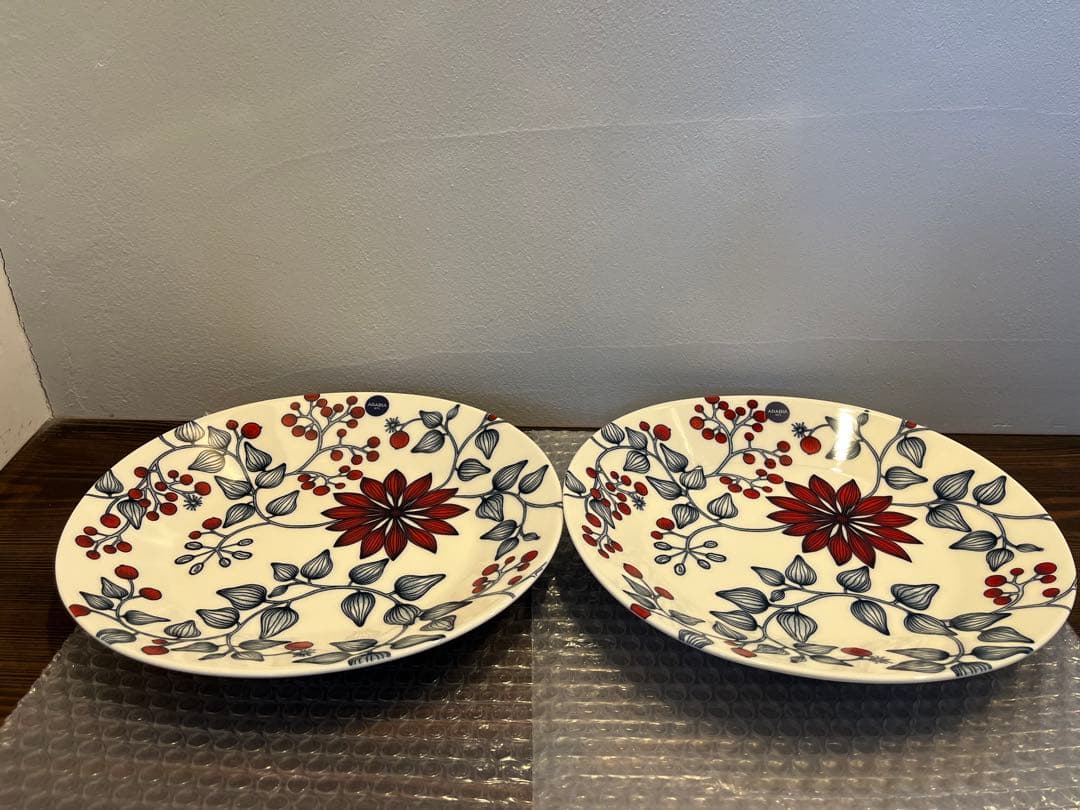 アラビアルノ　フロストベリー　オーバルプレート25cm ２枚