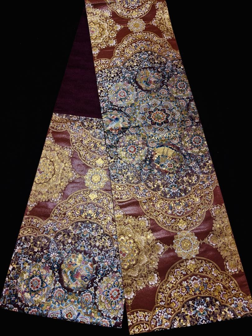 【未使用】袋帯　華やかな細密織　宝相華　漆箔地　六通　柔らかめ