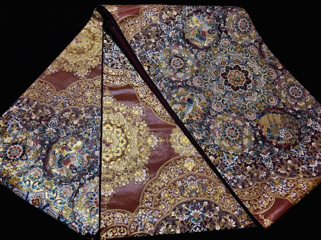 【未使用】袋帯　華やかな細密織　宝相華　漆箔地　六通　柔らかめ