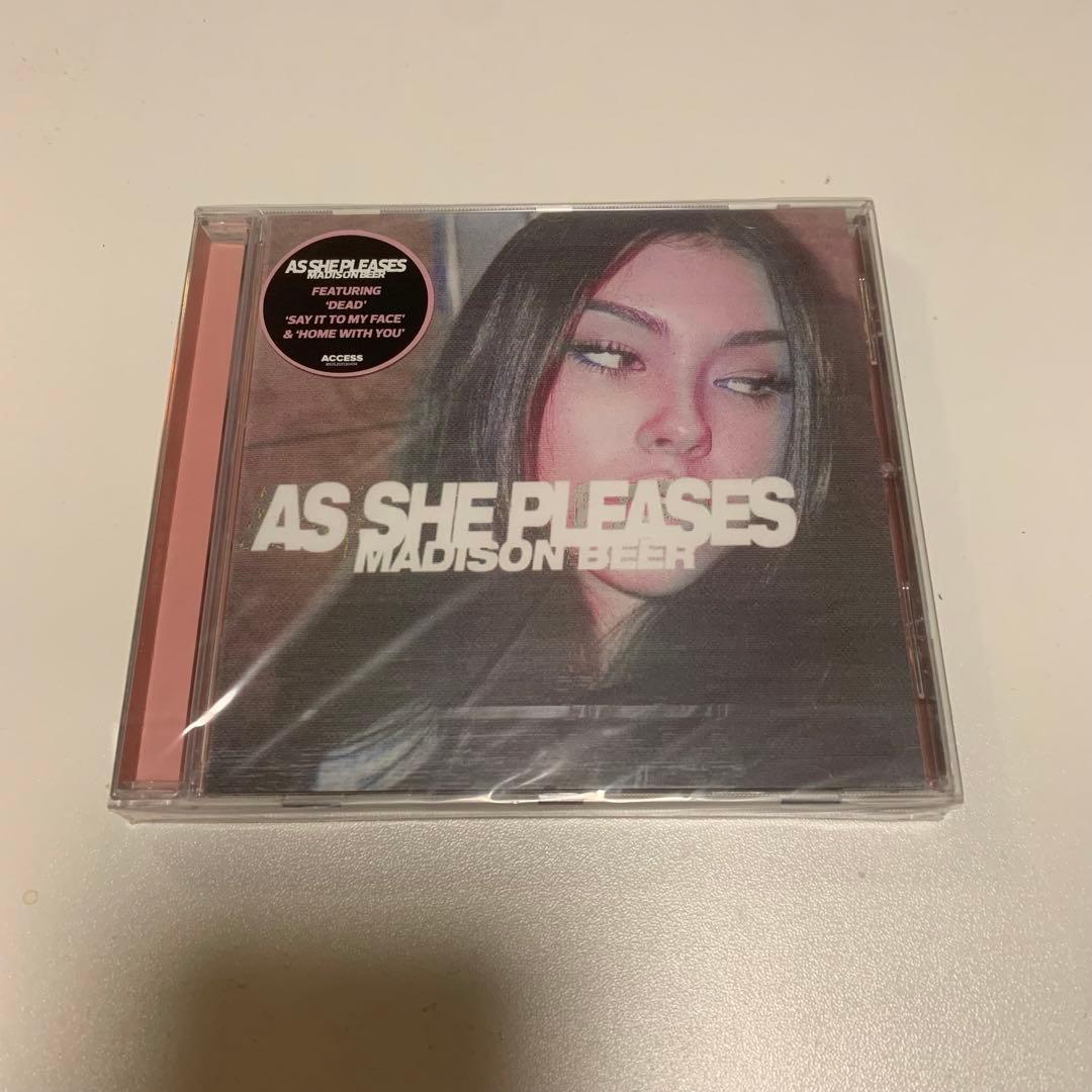 【匿名発送】【新品未開封】As she pleases Madison Beer