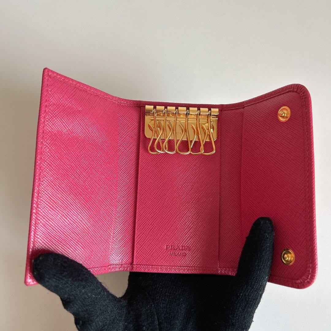 【美品未使用】PRADA（プラダ） ピンク レザー キーケース