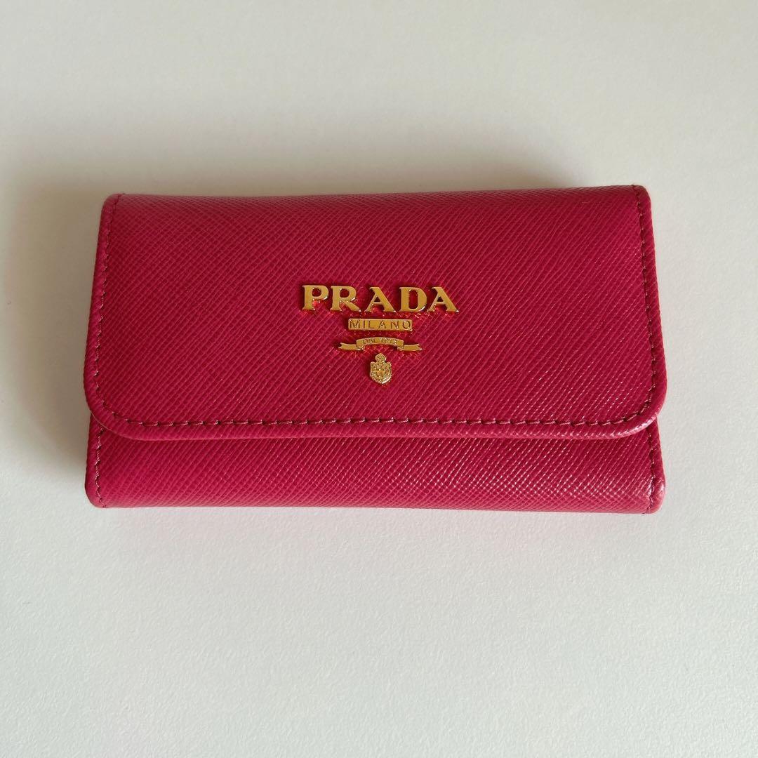 【美品未使用】PRADA（プラダ） ピンク レザー キーケース