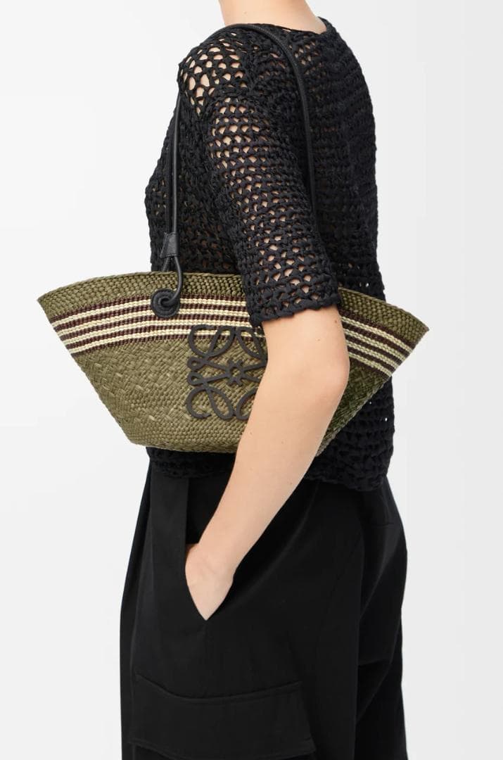 LOEWE ロエベ　新作アナグラム バスケット スモール新品未使用