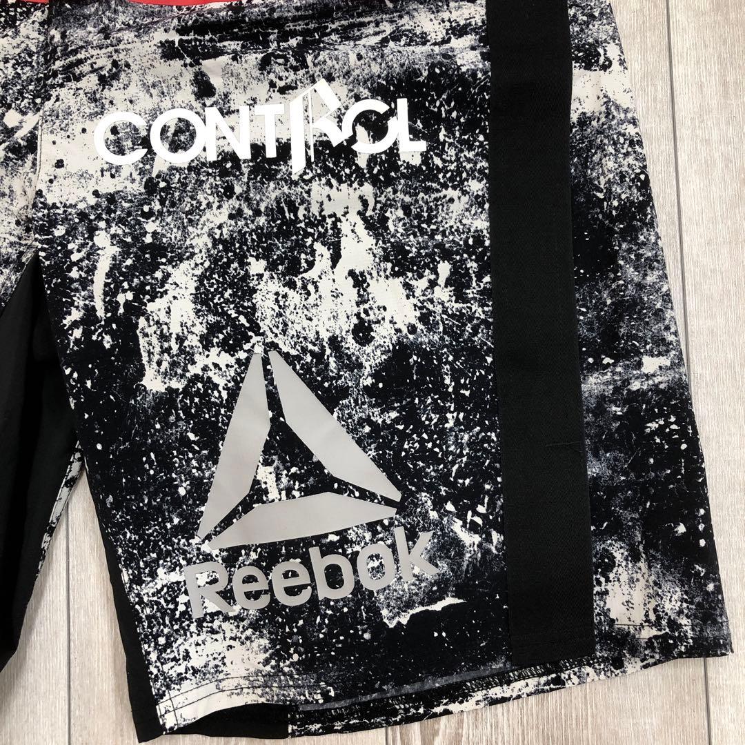 ボディコンバット　レスミルズ　レアなパンツ　 イベント海外の方にもおすすめです。