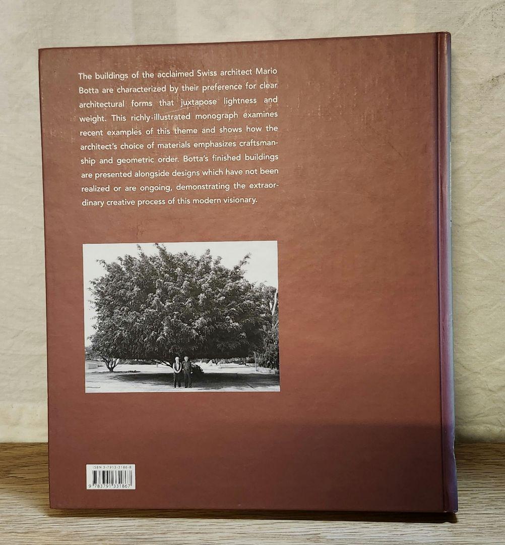 MARIO BOTTA Light and Gravity　建築作品集