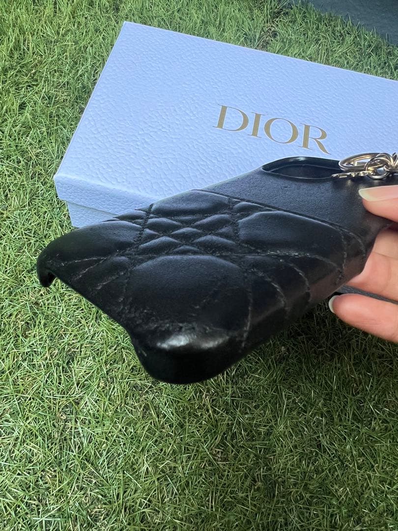 ディオールiPhone15カバーケース