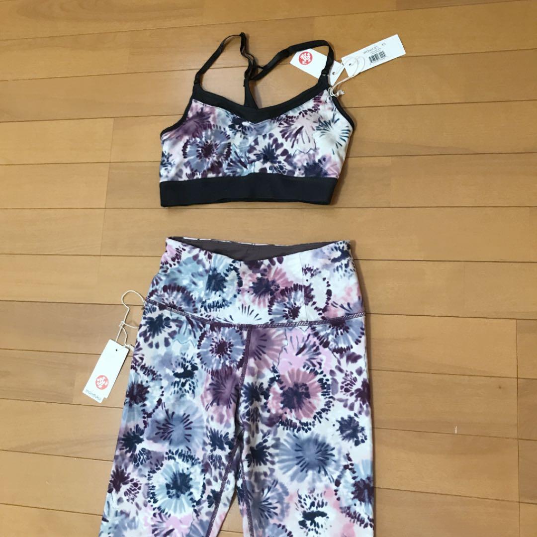 manduka ブラトップ レギンス　hana print