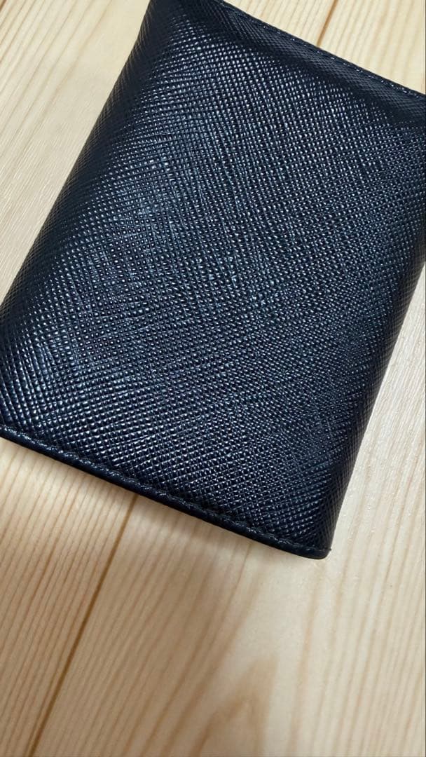 PRADA 1MH044 ブラック サフィアーノ コンパクトウォレット