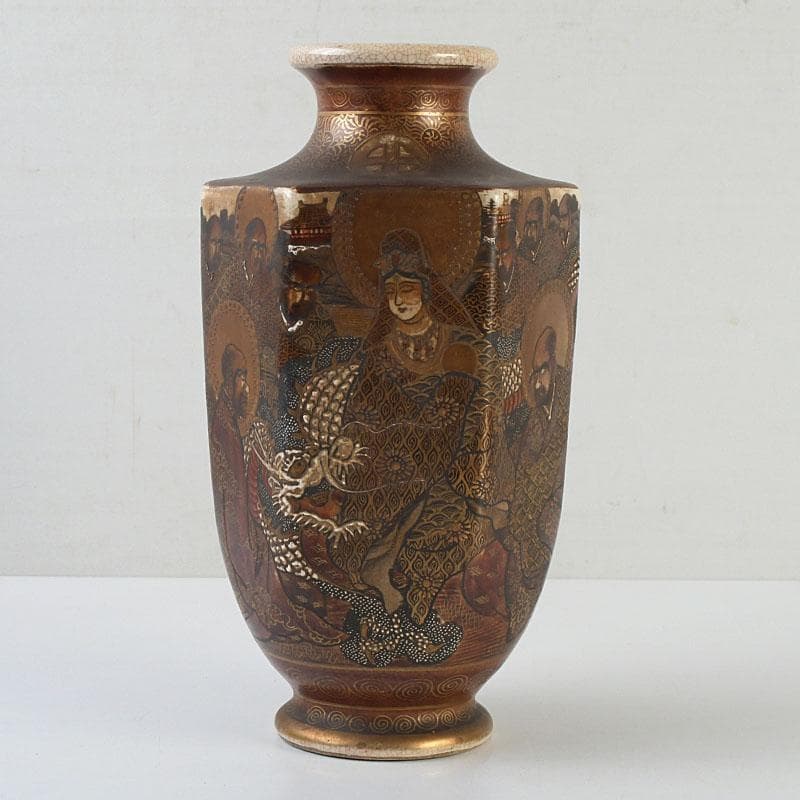 薩摩焼　丸二造　金襴手　羅漢図　花瓶　Z　9602