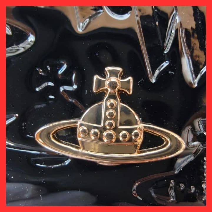 【新品未使用】ヴィヴィアンウエストウッド三つ折り財布　913VW110