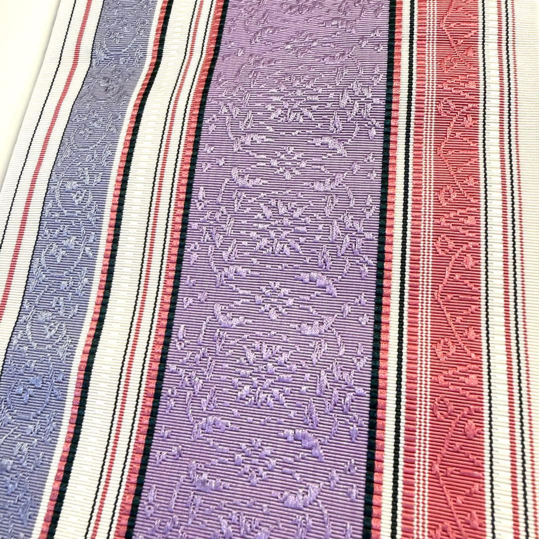 6k219 半幅帯　絹　博多帯　本場筑前　博多織工業組合　帯は博多　白　紫　花柄