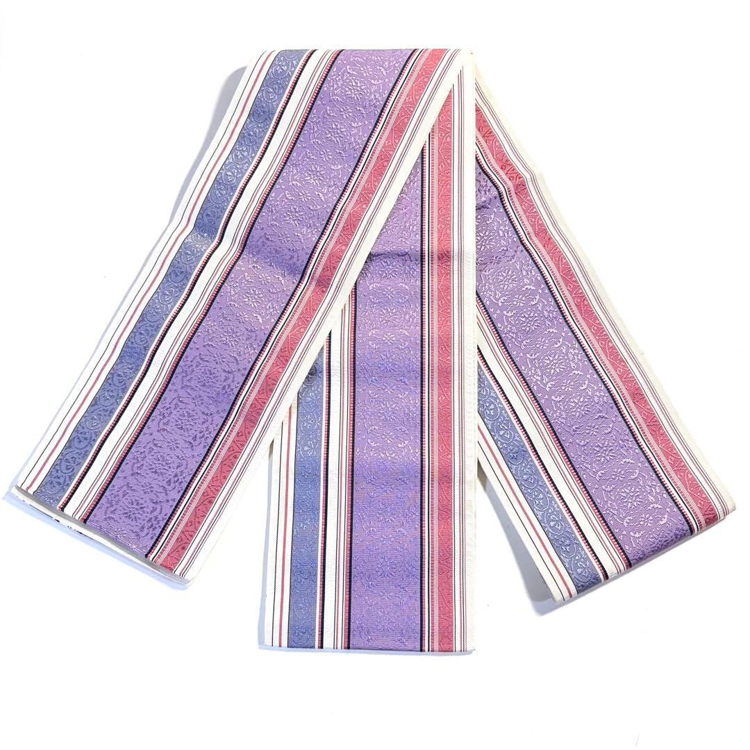 6k219 半幅帯　絹　博多帯　本場筑前　博多織工業組合　帯は博多　白　紫　花柄