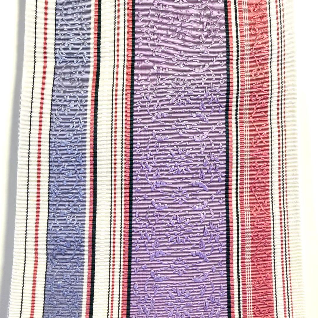 6k219 半幅帯　絹　博多帯　本場筑前　博多織工業組合　帯は博多　白　紫　花柄