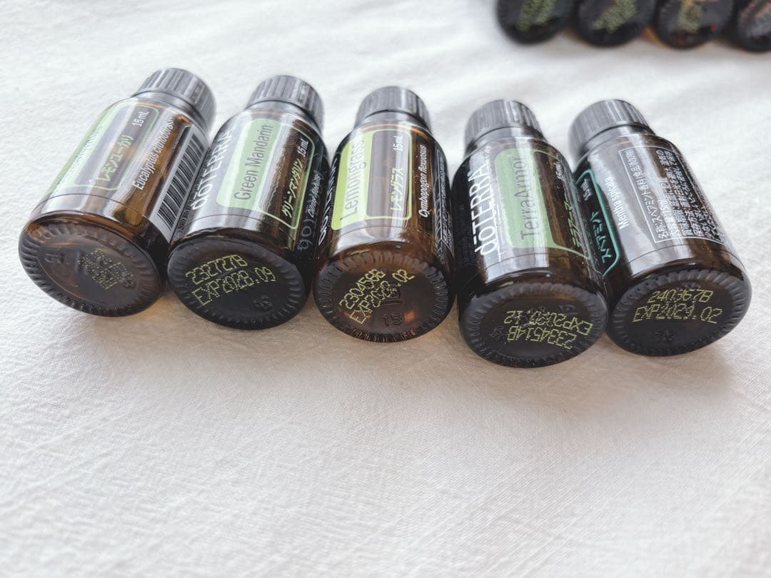 doTERRA エッセンシャルオイルセット 15ml ドテラ　精油　アロマ