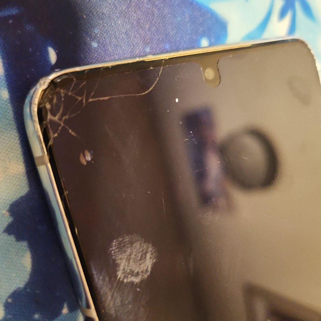 Samsung Galaxy S21 ホワイト 6.2インチ　SCG21