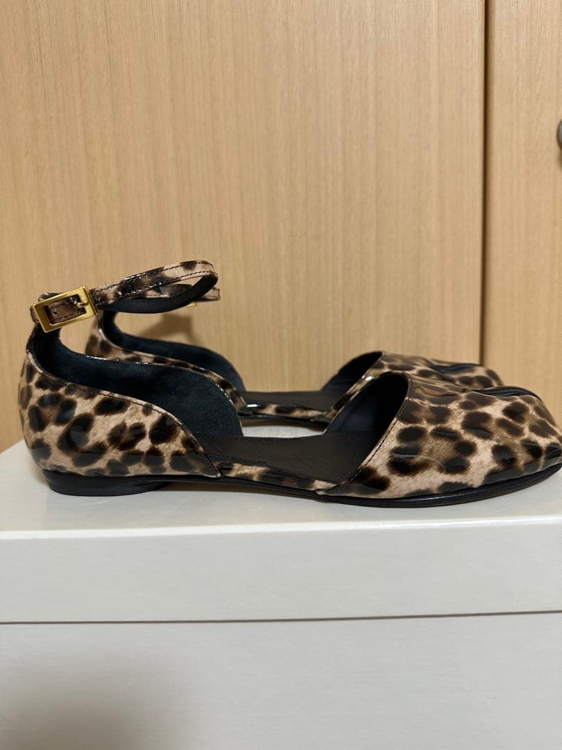 [レア]マルジェラ　ヒョウ柄フラットシューズ