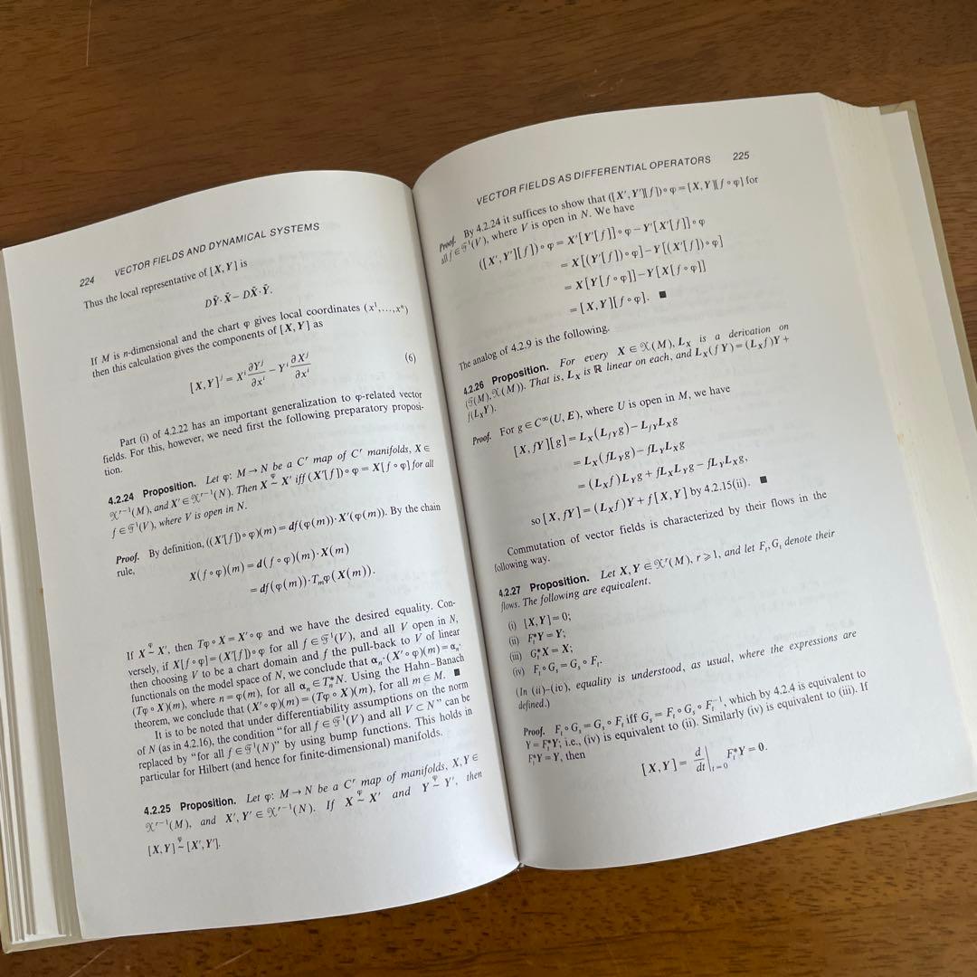 洋書 Manifolds, Tensor Analysis, and Appllica