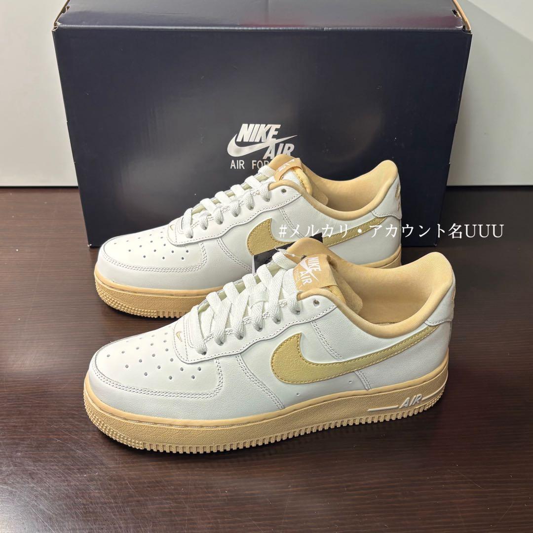 【新品24.5cm】NIKE W エアフォース１'07 セイル/セサミ