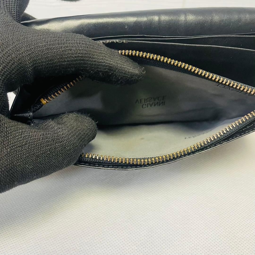 VERSACE ヴェルサーチ　クロコレザー 折り長財布　鰐　太陽ロゴ