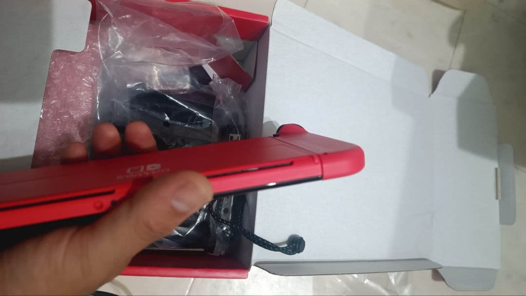 Nintendo Switch 赤 全てある